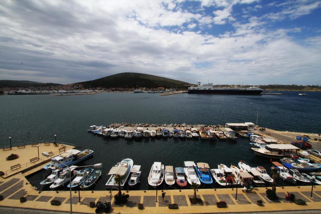 Larimar Boutique Hotel Çeşme Eksteriør billede